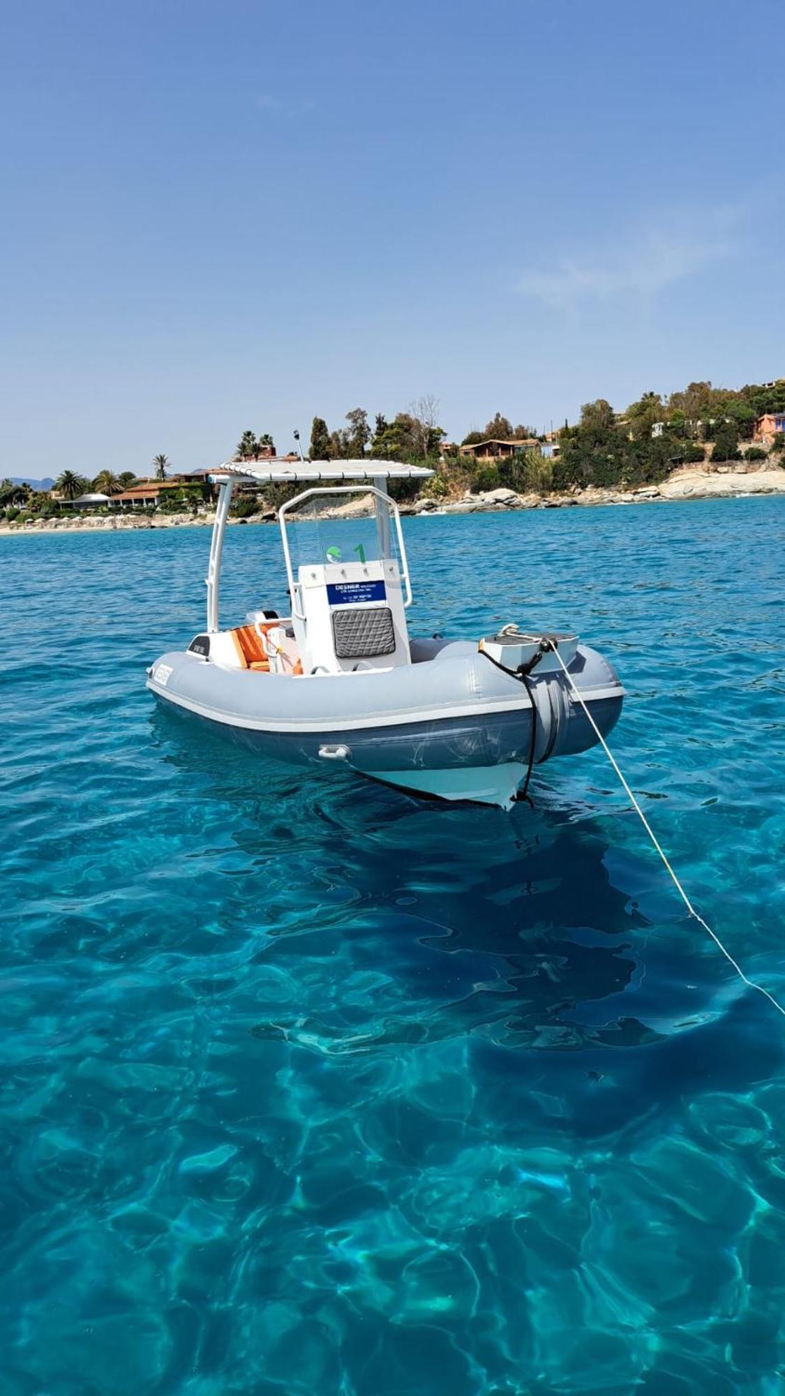 Boat & Breakfast Lucretia, Luxury Yacht Hotel Àrbatax Kültér fotó